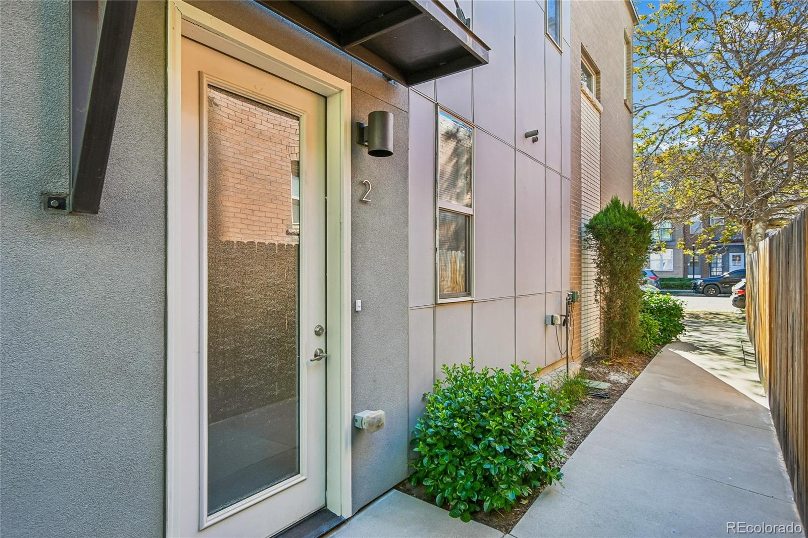 2327 Glenarm Place Denver CO 80205