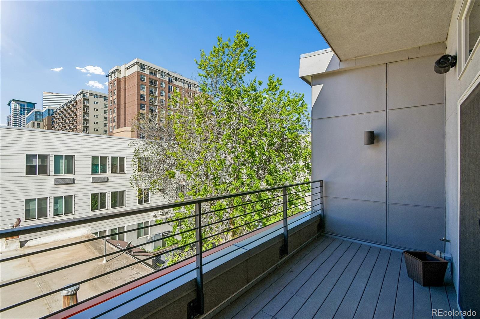 2327 Glenarm Place Denver CO 80205