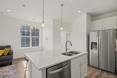 8450 Rizza Street Littleton CO 80129