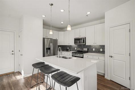 8450 Rizza Street Littleton CO 80129