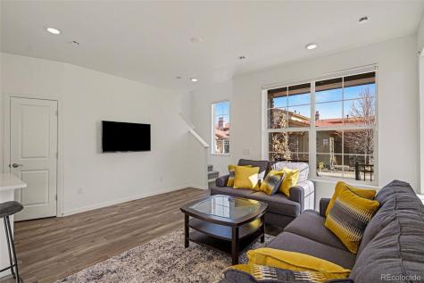 8450 Rizza Street Littleton CO 80129