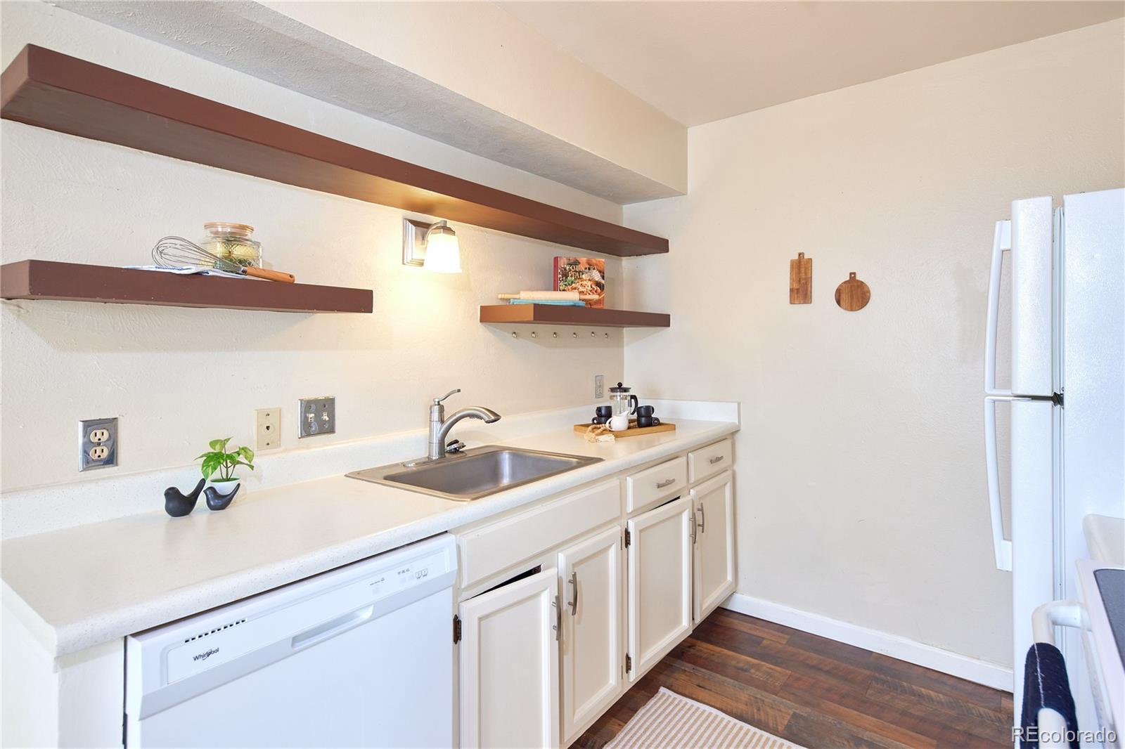 7665 E Eastman Avenue Denver CO 80231