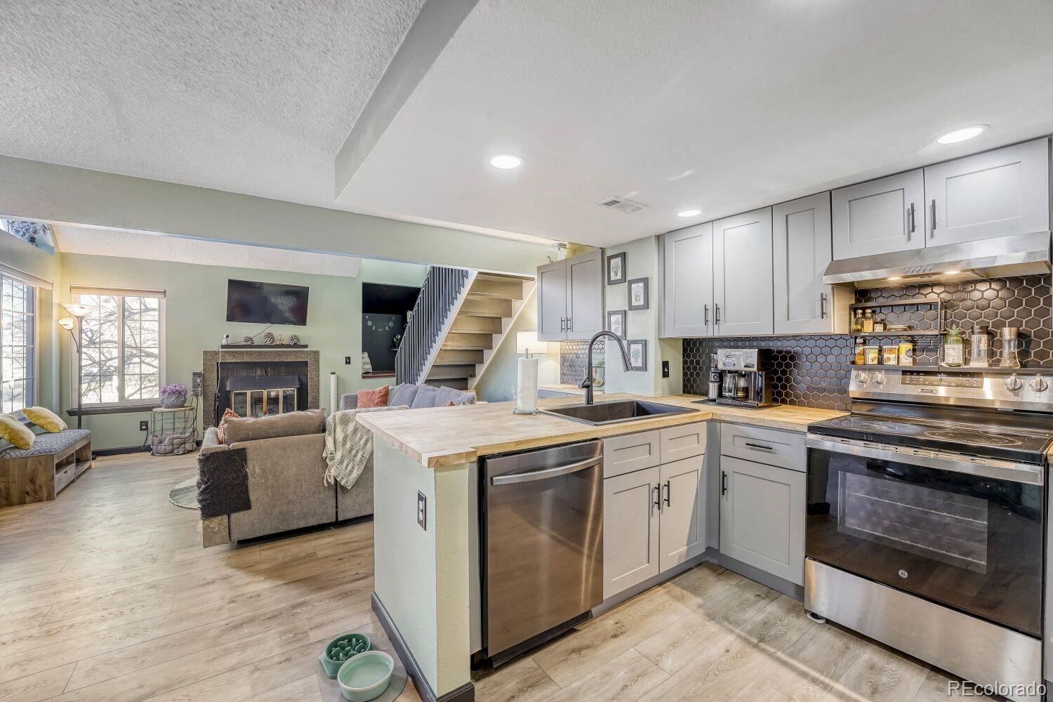 12483 E Tennessee Circle Aurora CO 80012