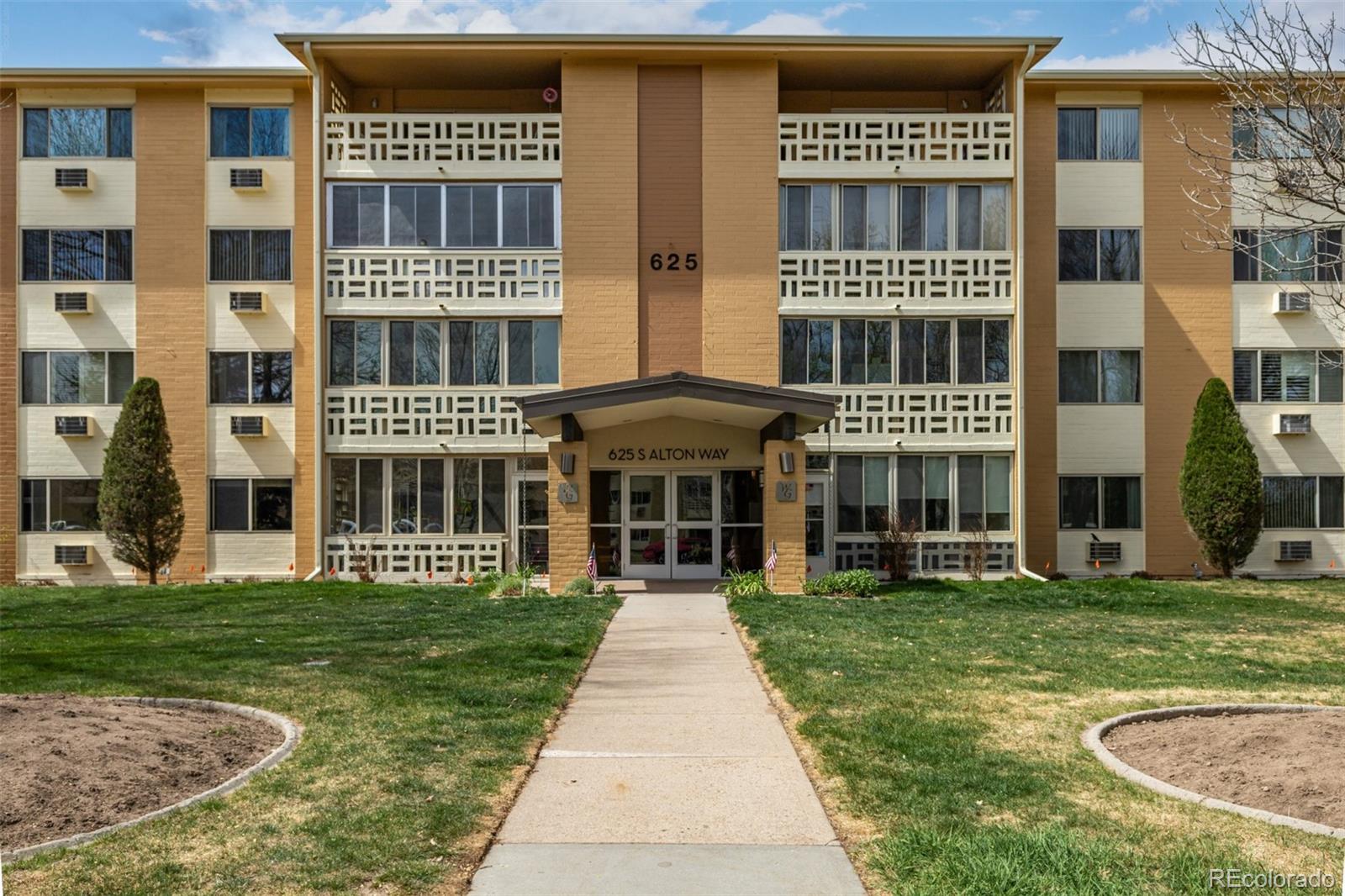 625 S Alton Way Denver CO 80247