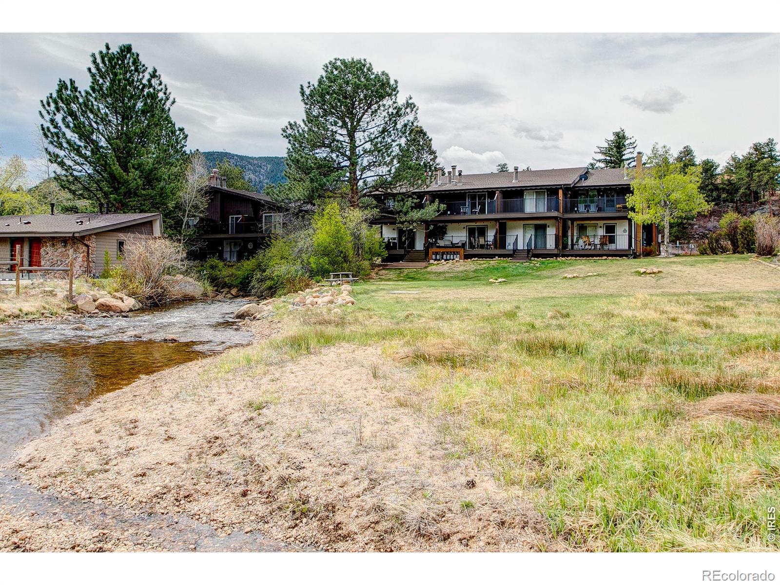 550 W Elkhorn Avenue Estes Park CO 80517