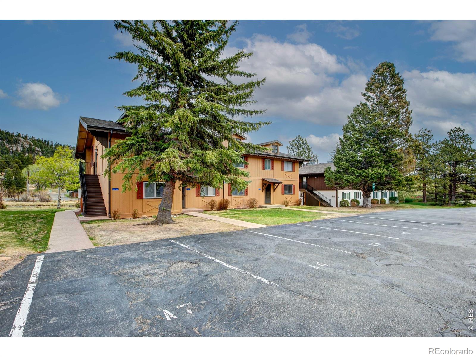 550 W Elkhorn Avenue Estes Park CO 80517