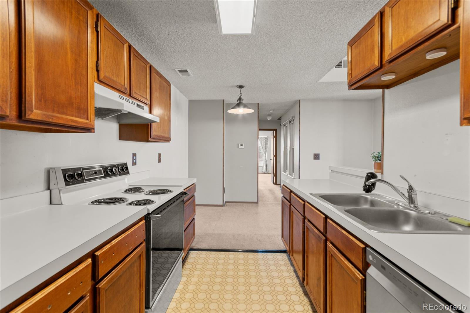 10213 W 80th Drive Arvada CO 80005