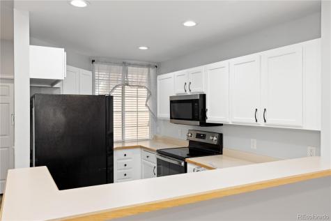 9043 W Phillips Drive Littleton CO 80128