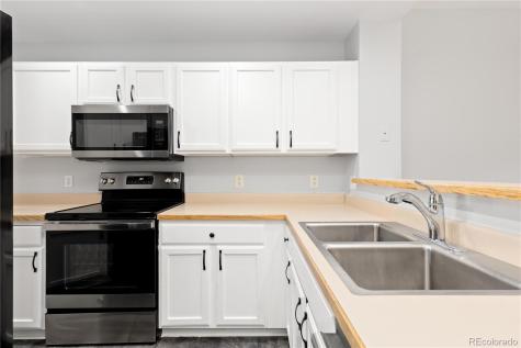 9043 W Phillips Drive Littleton CO 80128