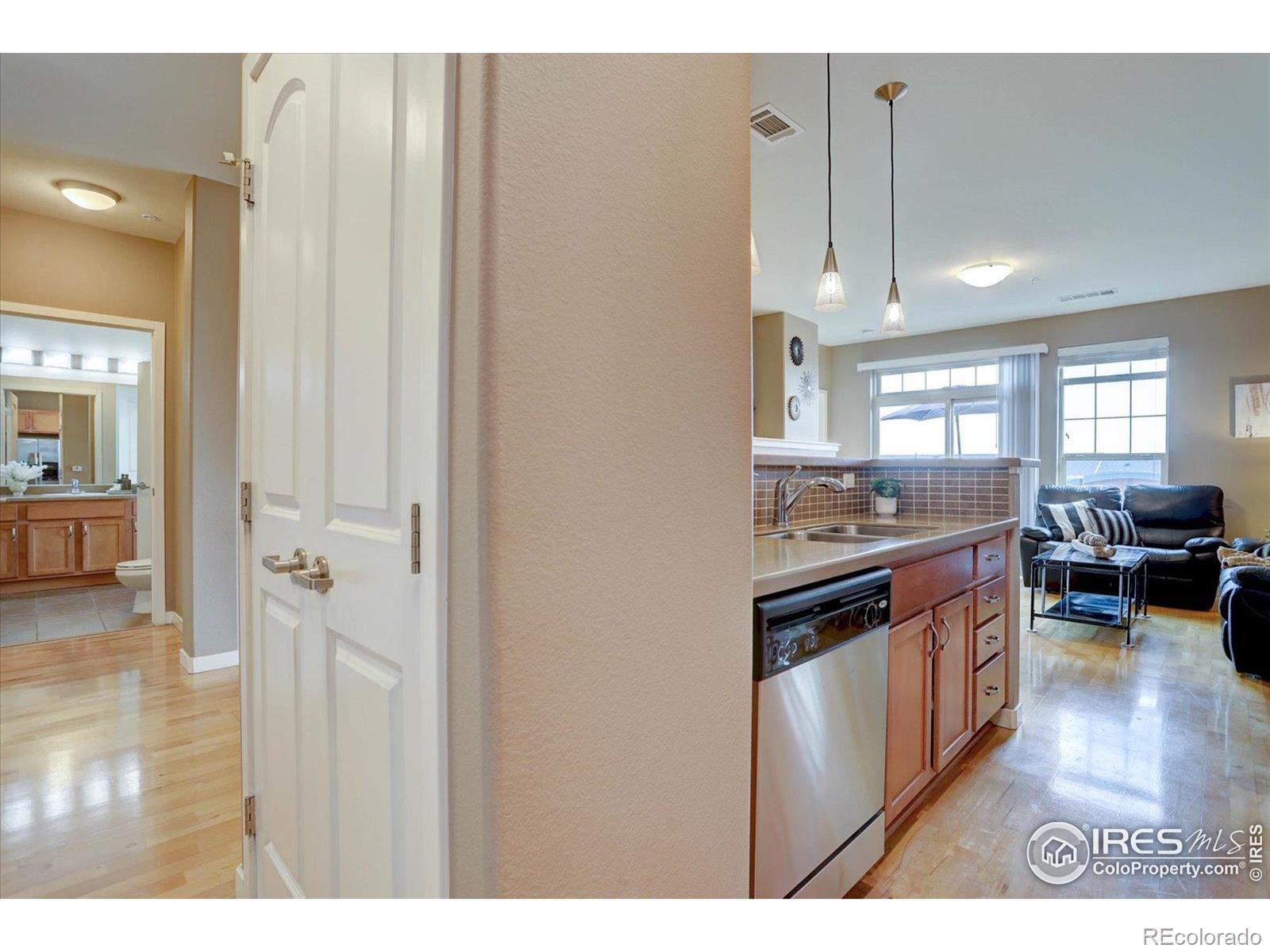13456 Via Varra Broomfield CO 80020
