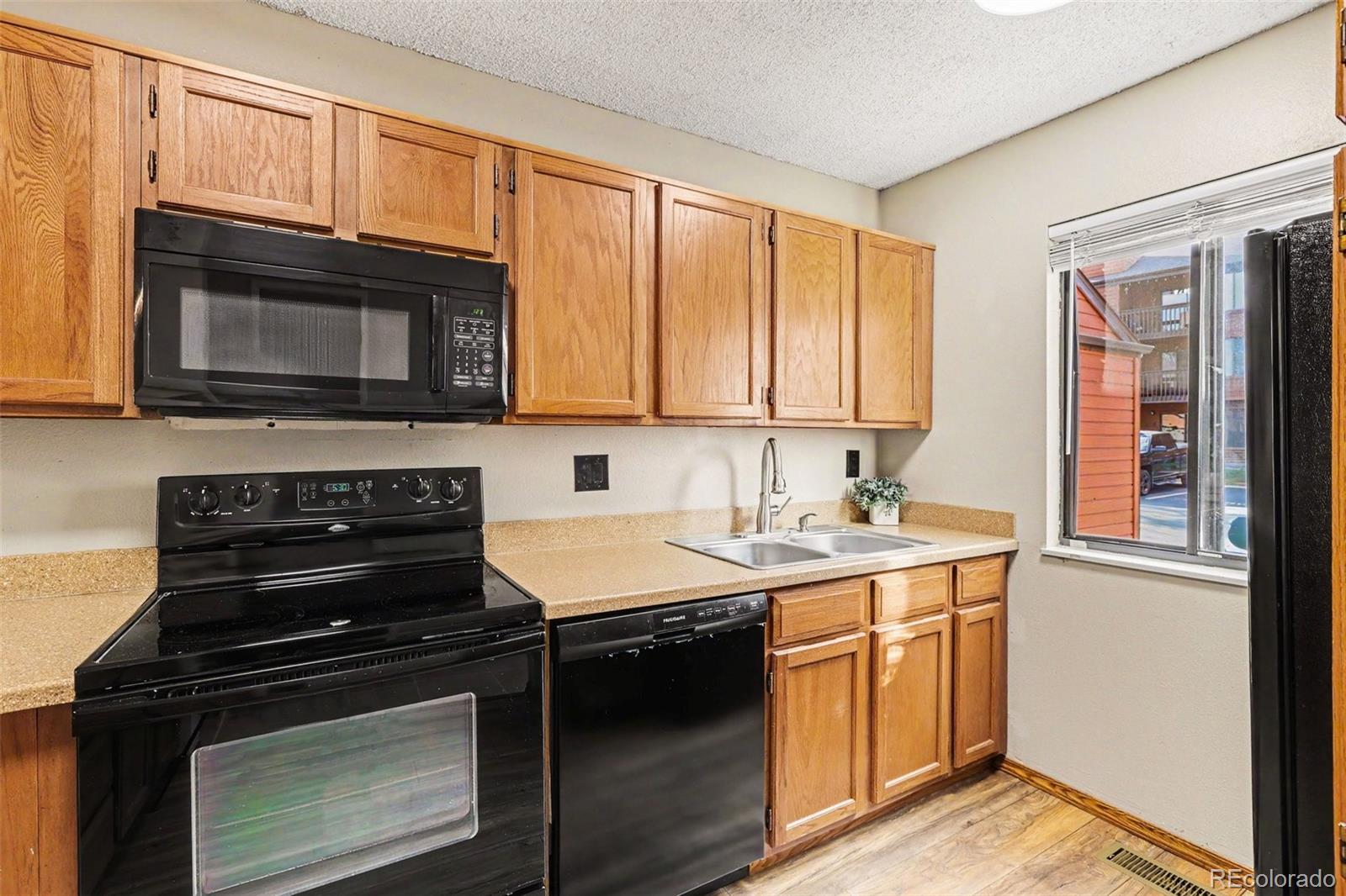 451 Wright Street Lakewood CO 80228