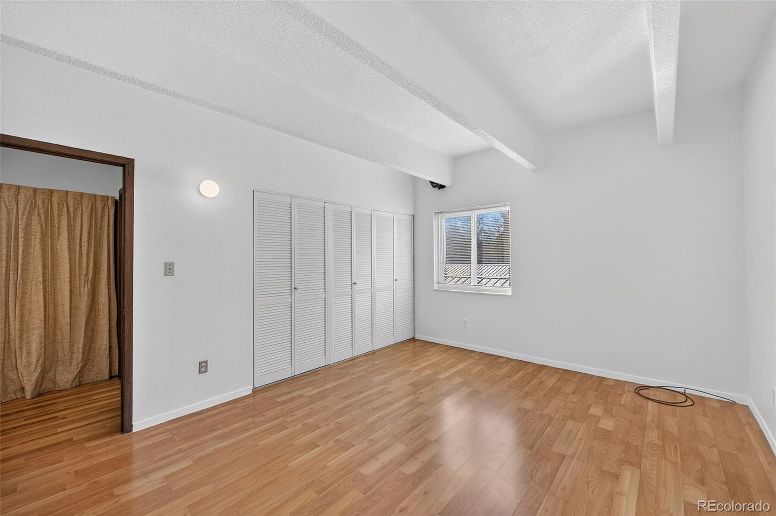 384 S Ironton Street Aurora CO 80012