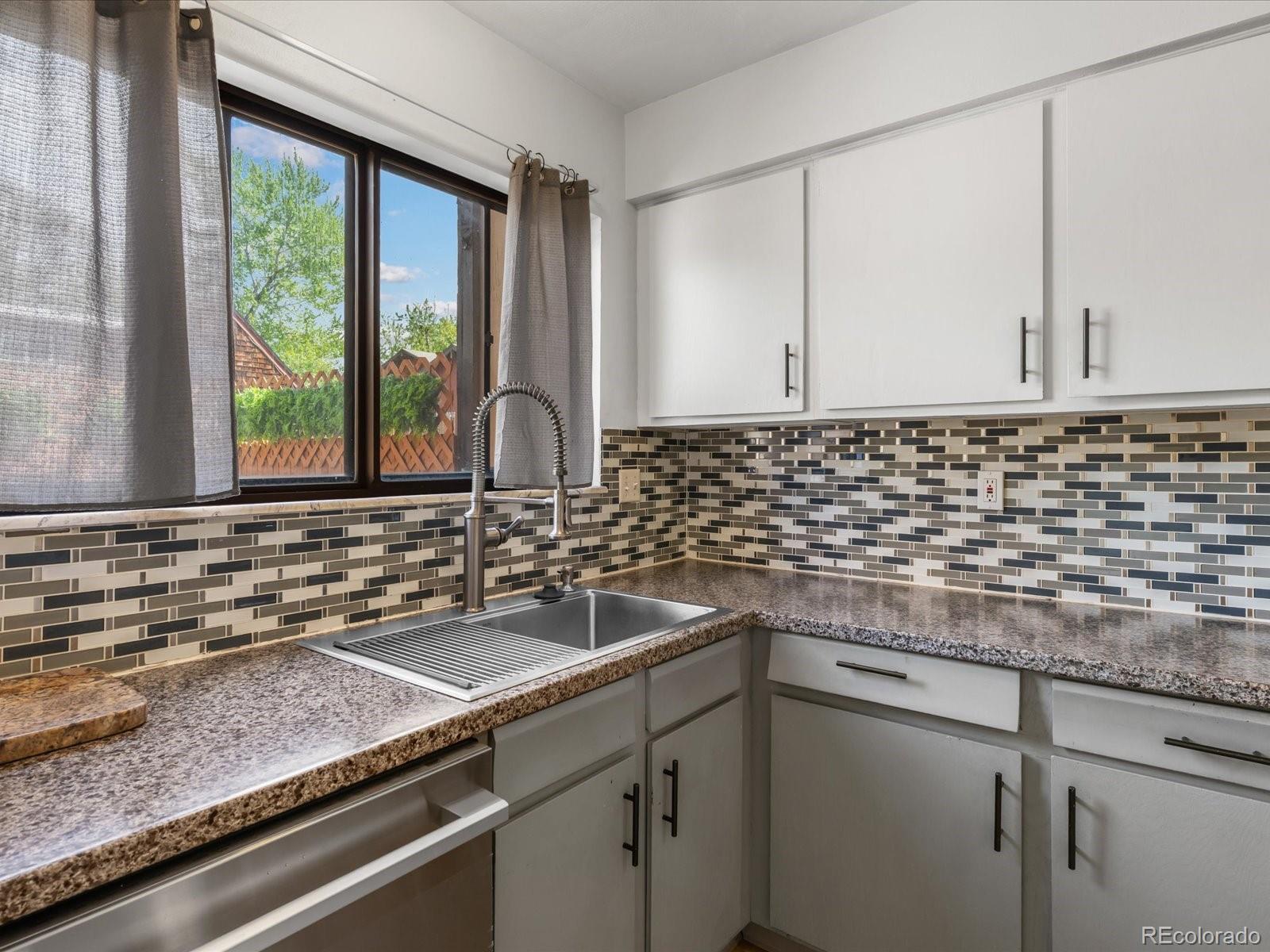 1284 S Crystal Way Aurora CO 80012