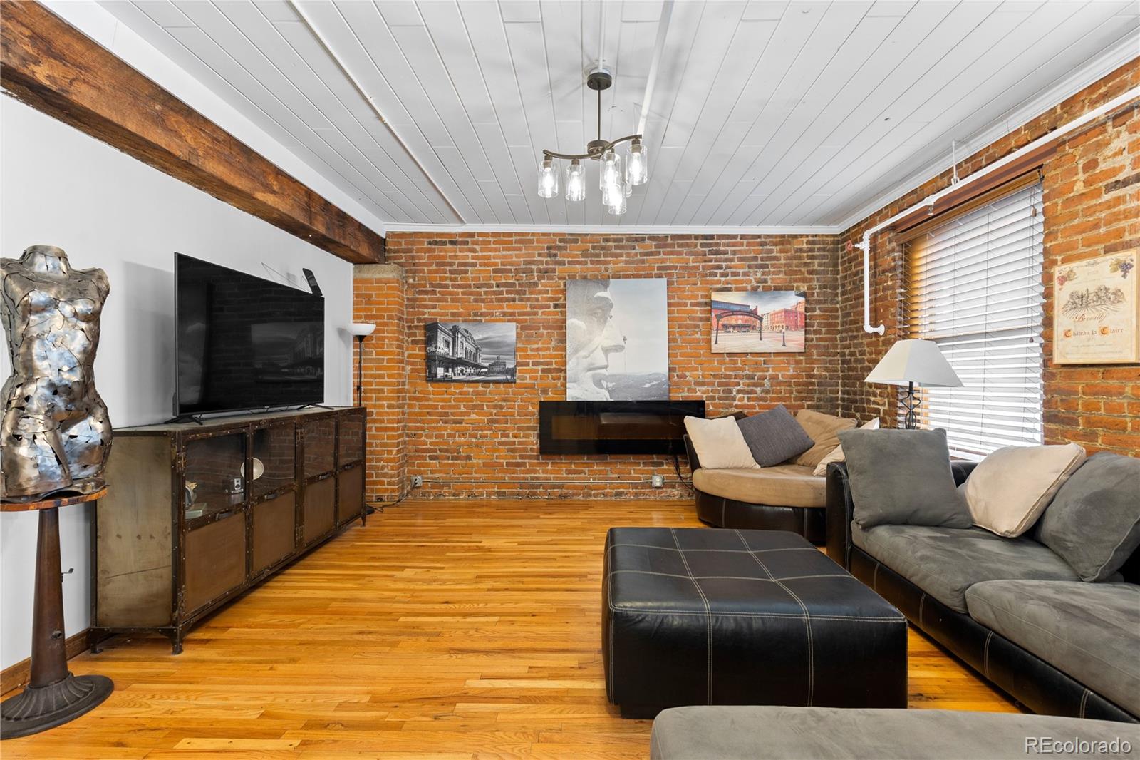 1940 Blake Street Denver CO 80202