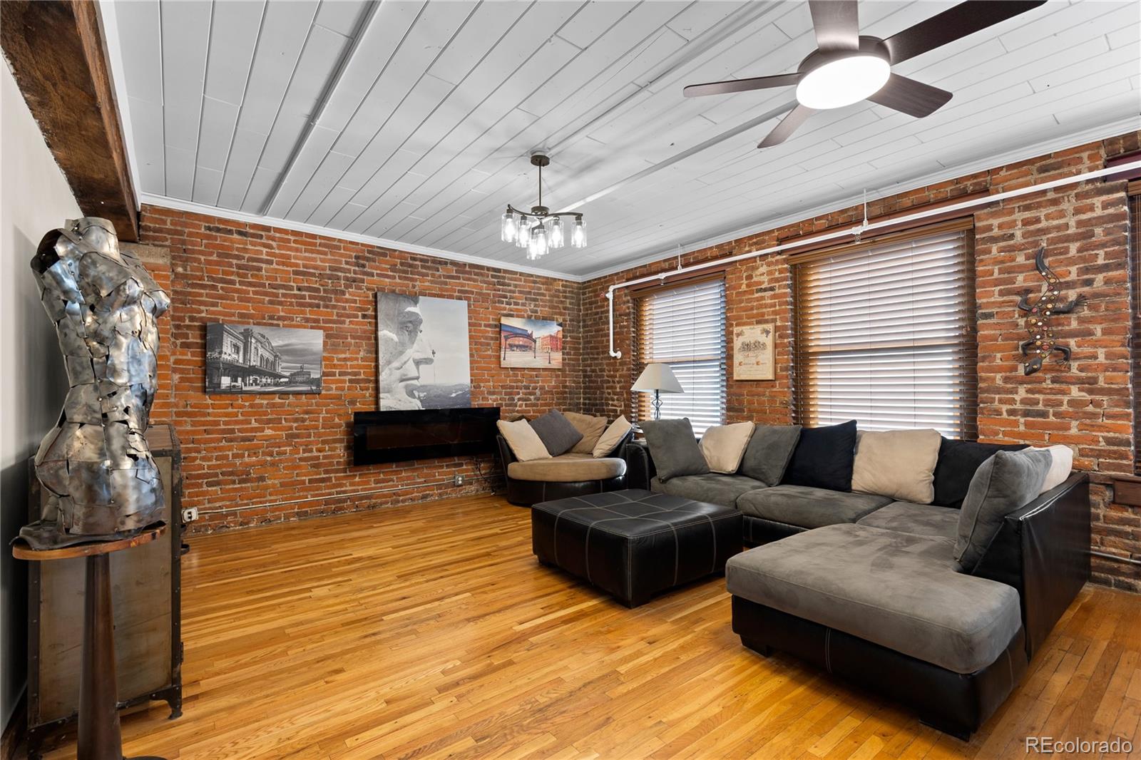 1940 Blake Street Denver CO 80202