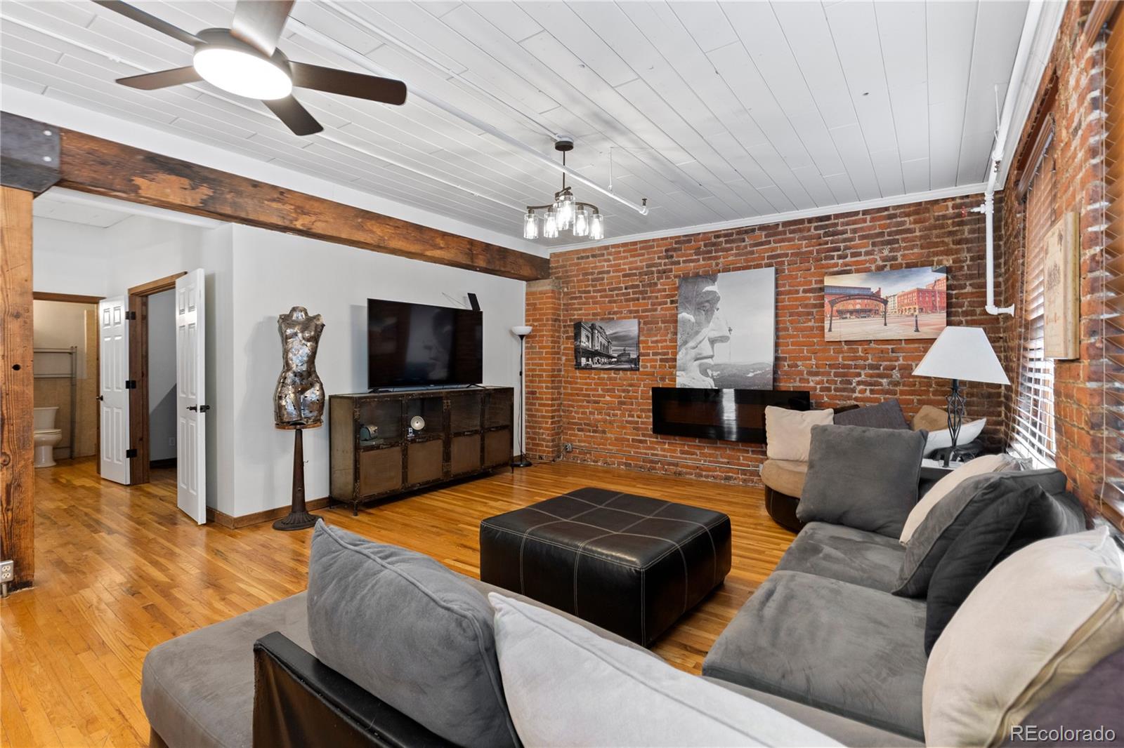 1940 Blake Street Denver CO 80202