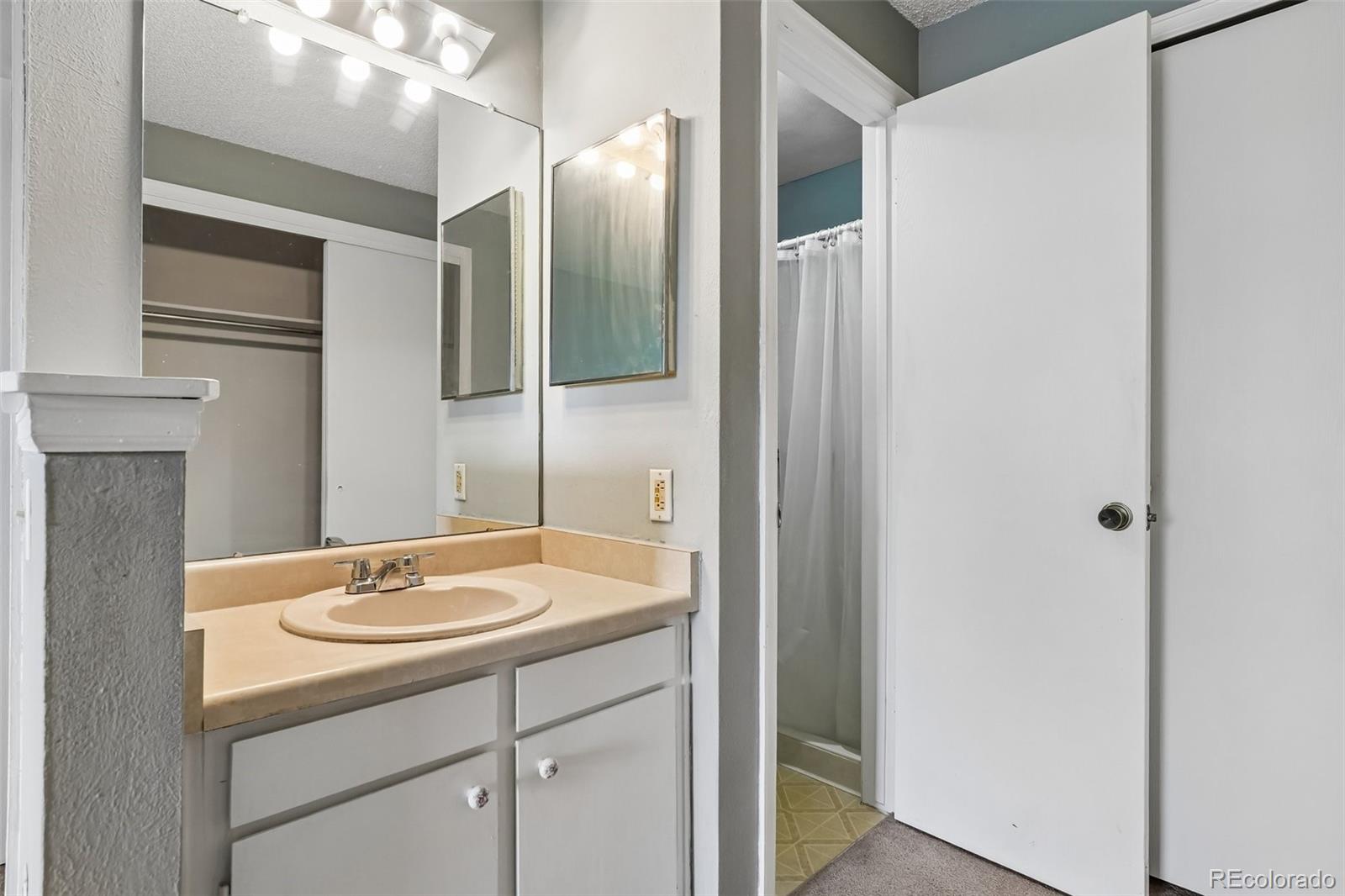11922 Bellaire Street Thornton CO 80233