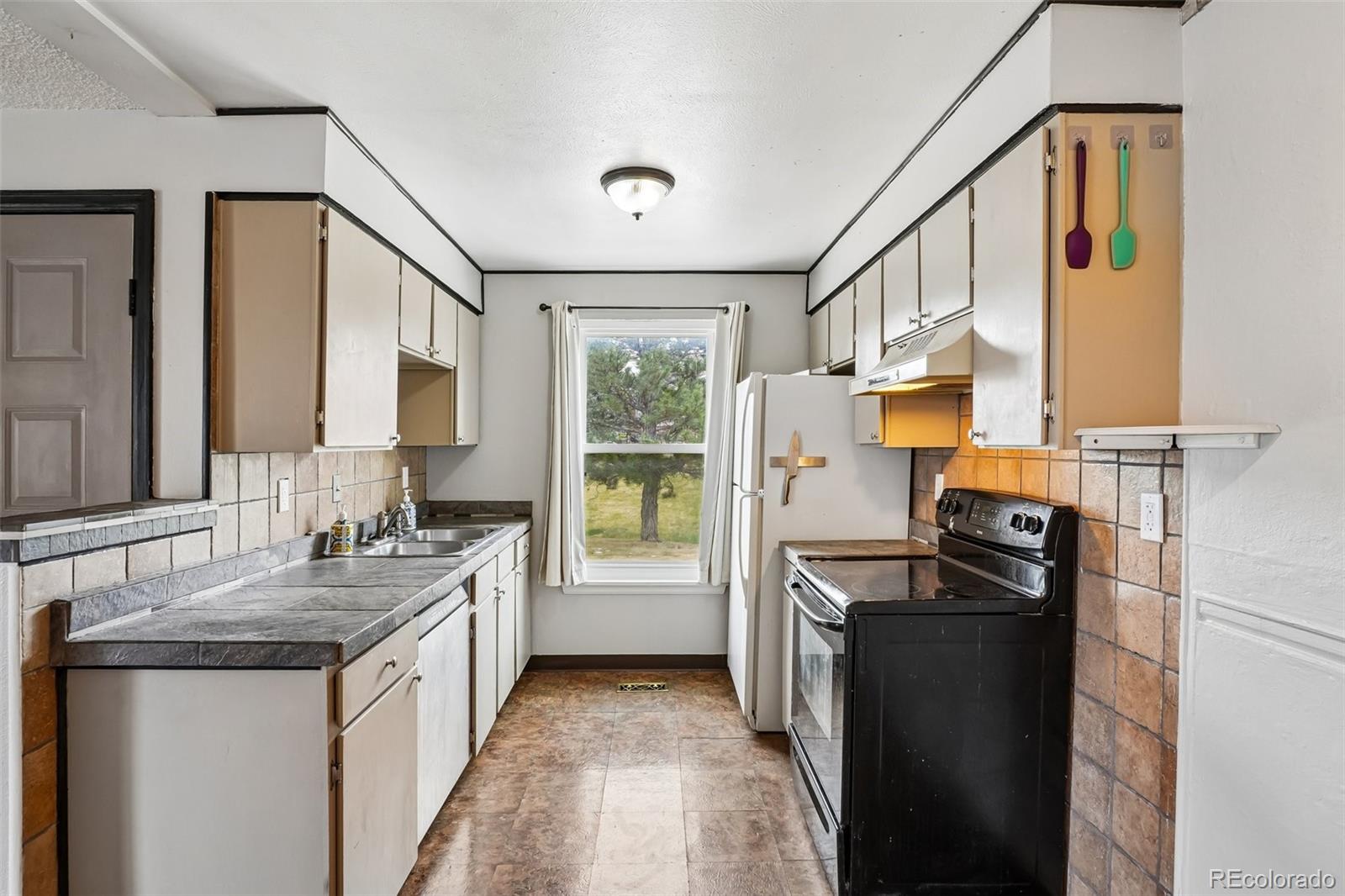 11922 Bellaire Street Thornton CO 80233