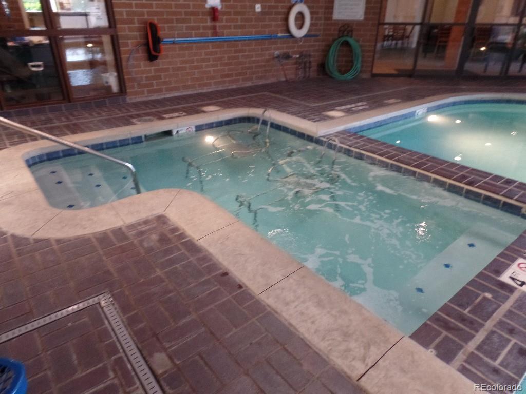 2880 S Locust Street Denver CO 80222