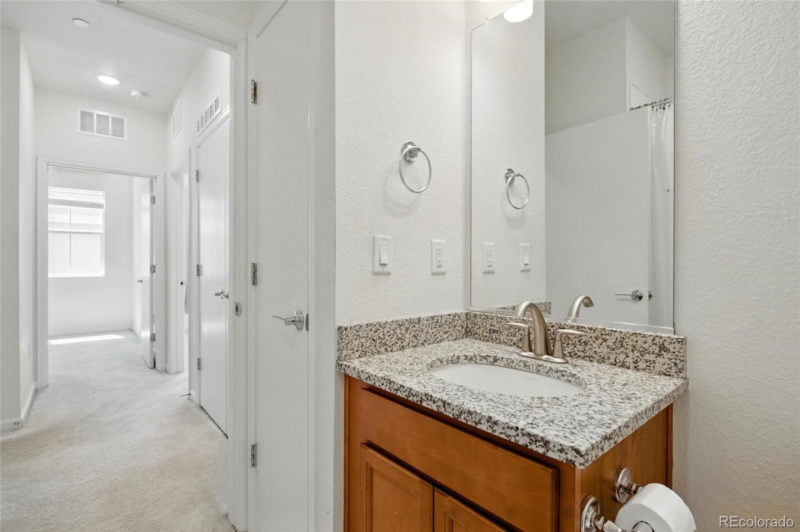 1881 S Dunkirk Street Aurora CO 80017