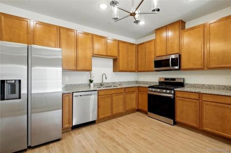 1881 S Dunkirk Street Aurora CO 80017