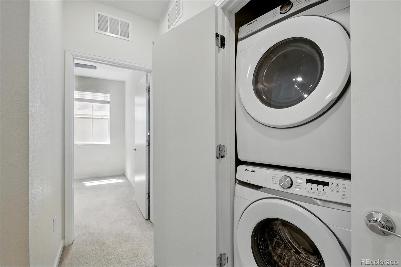 1881 S Dunkirk Street Aurora CO 80017