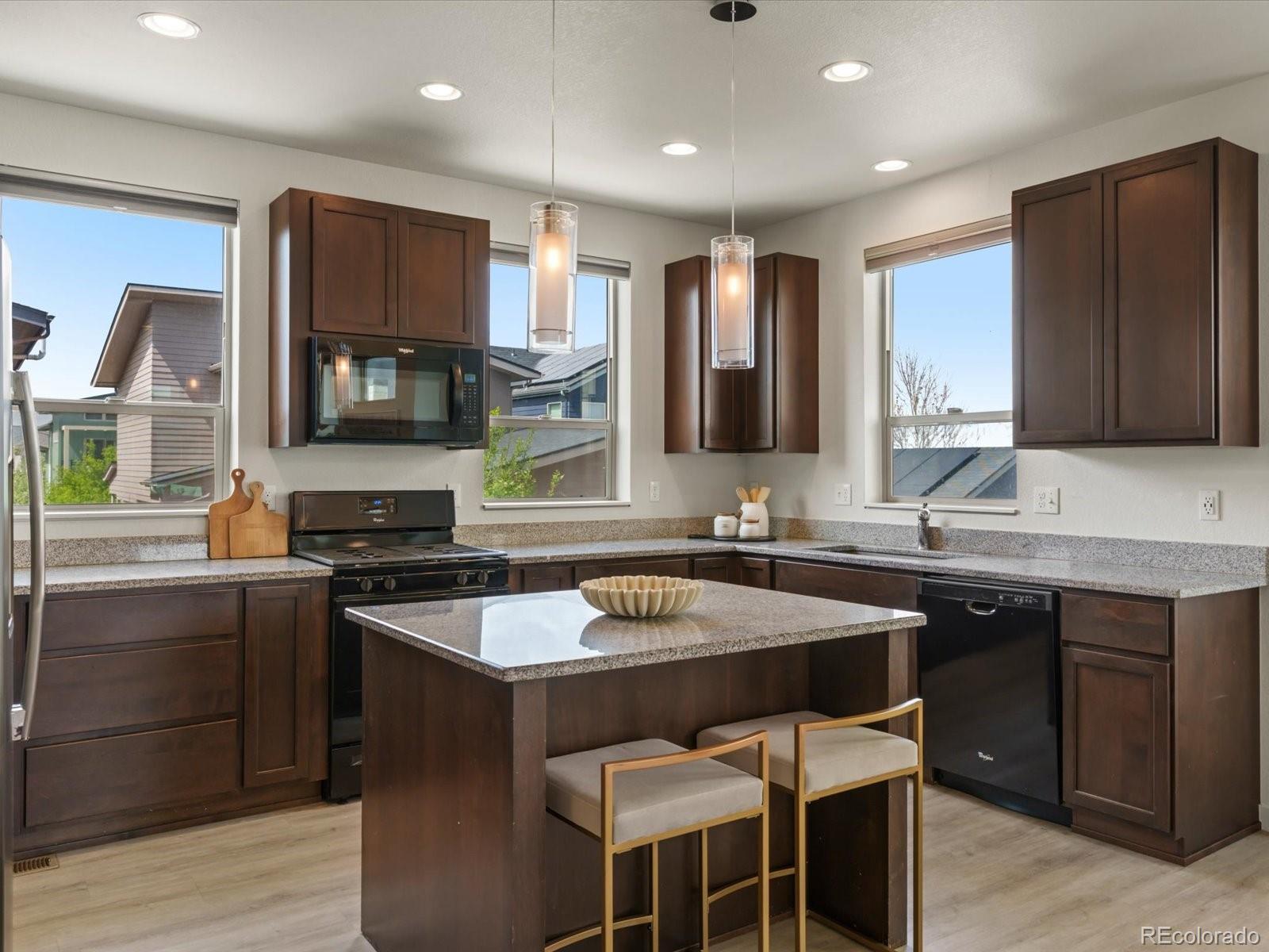 8853 E 55th Avenue Denver CO 80238