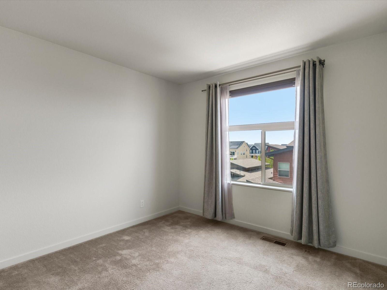 8853 E 55th Avenue Denver CO 80238