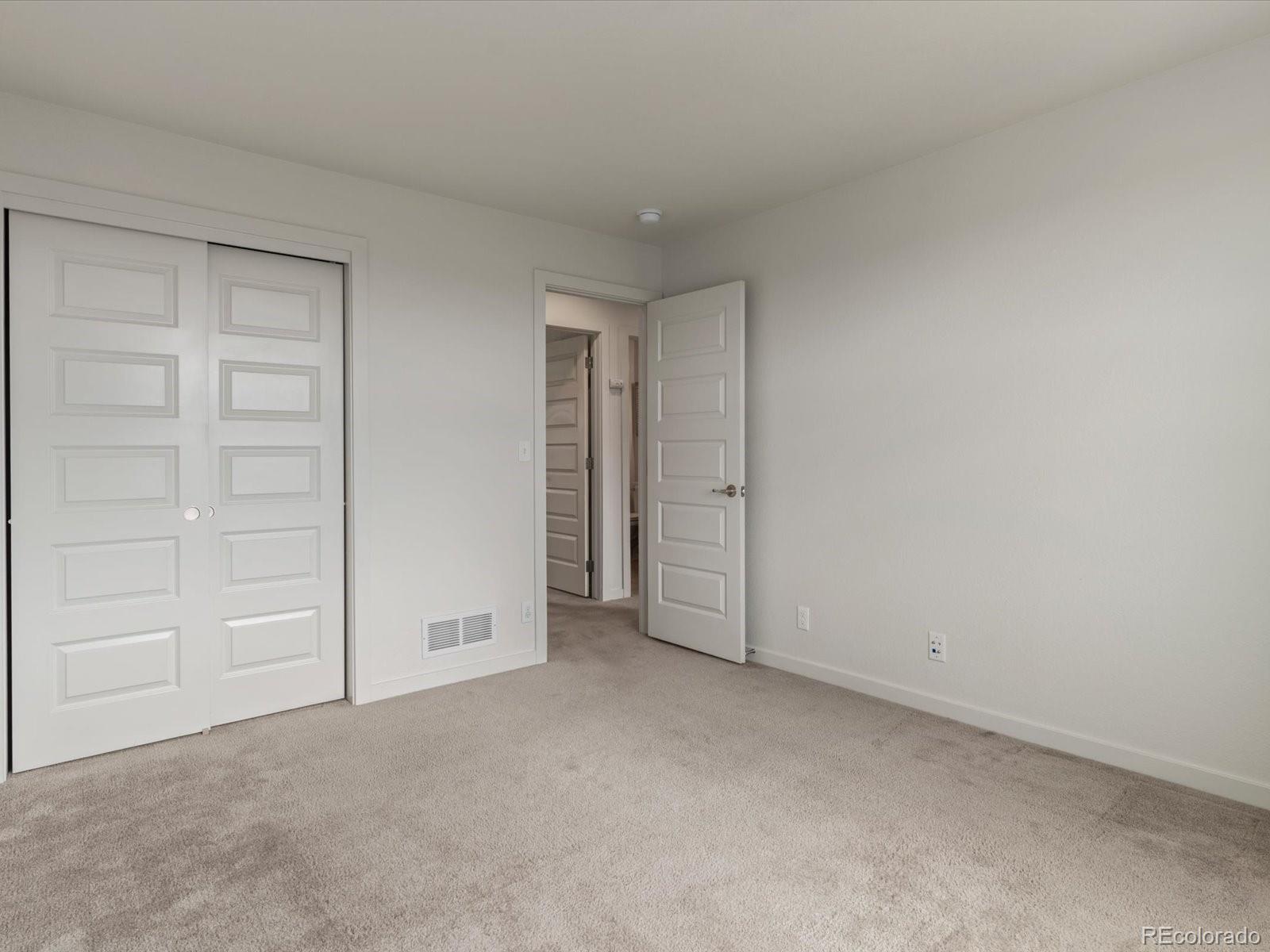 8853 E 55th Avenue Denver CO 80238