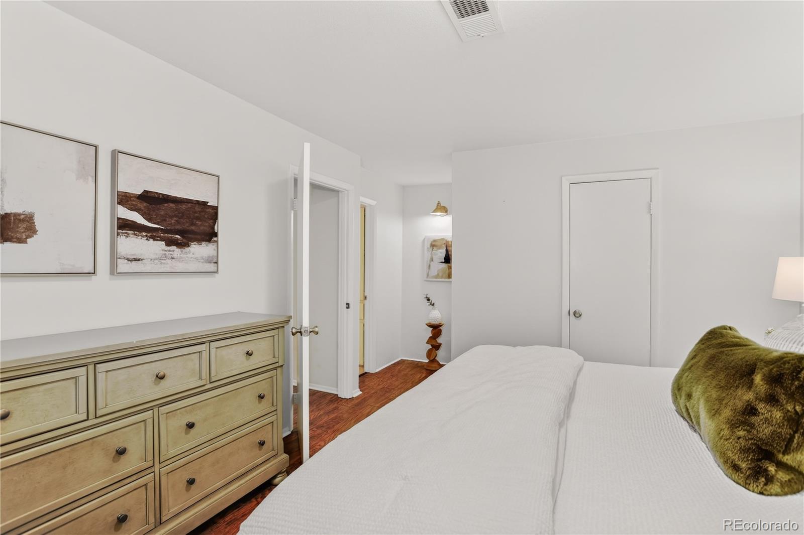 7205 S Gaylord Street Centennial CO 80122