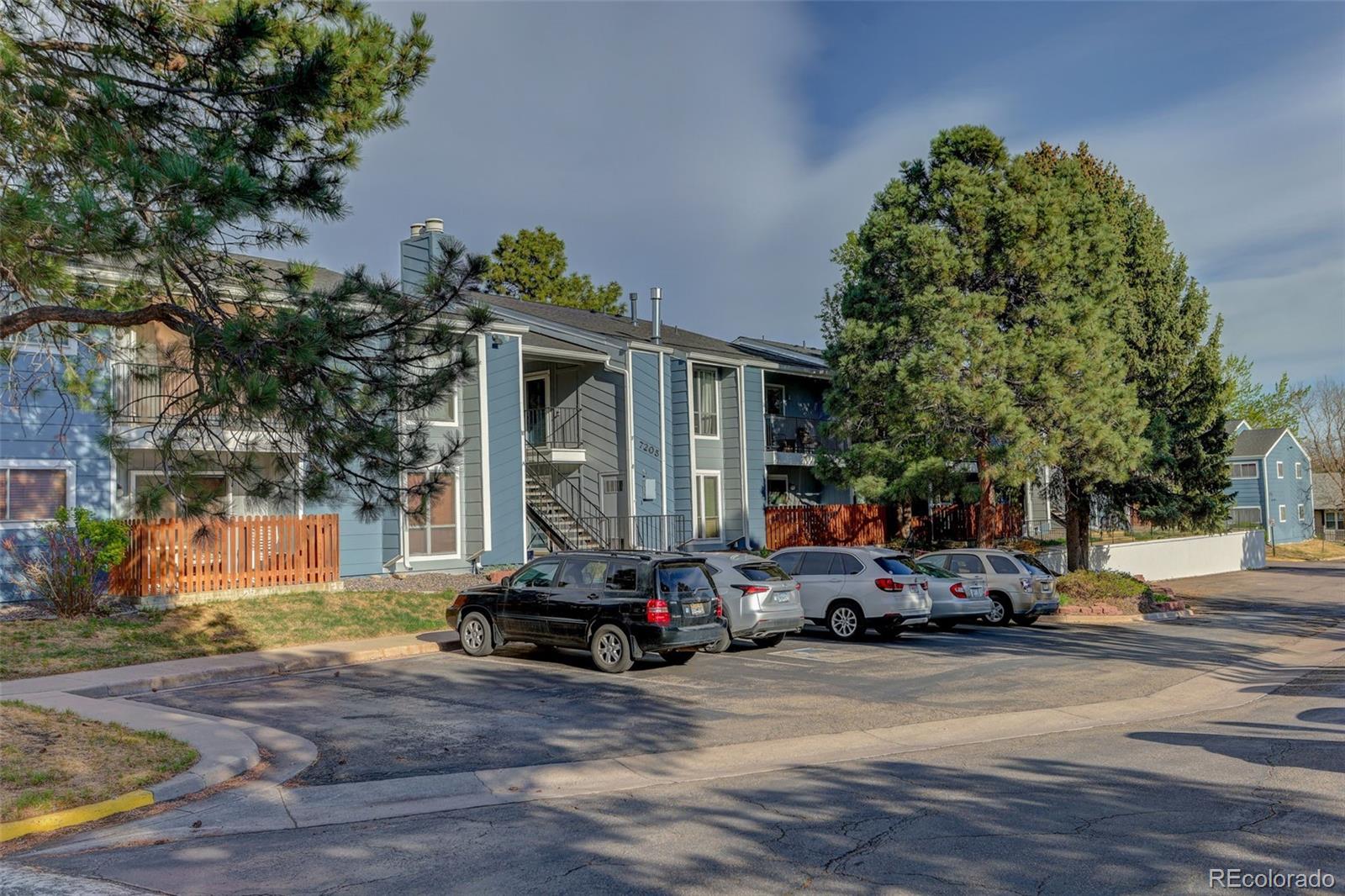 7205 S Gaylord Street Centennial CO 80122