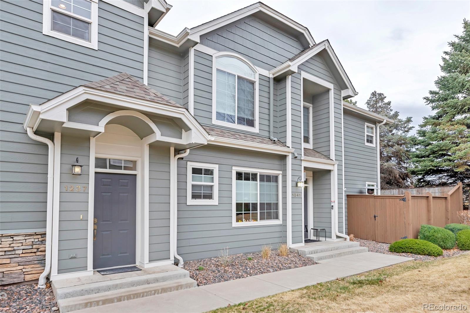 1237 Carlyle Park Circle Highlands Ranch CO 80129