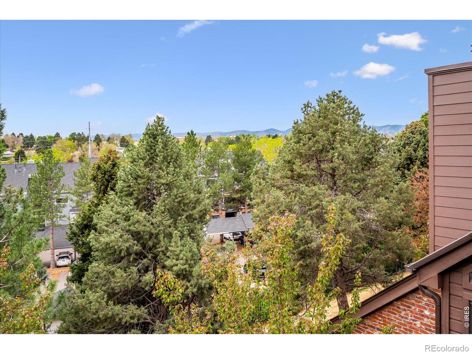 846 S Vance Street Lakewood CO 80226