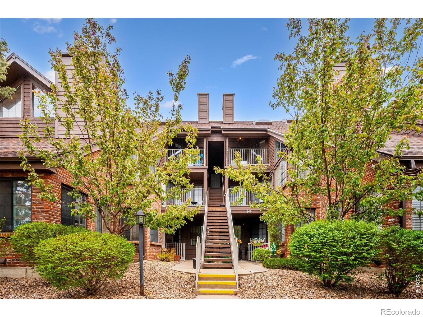 846 S Vance Street Lakewood CO 80226
