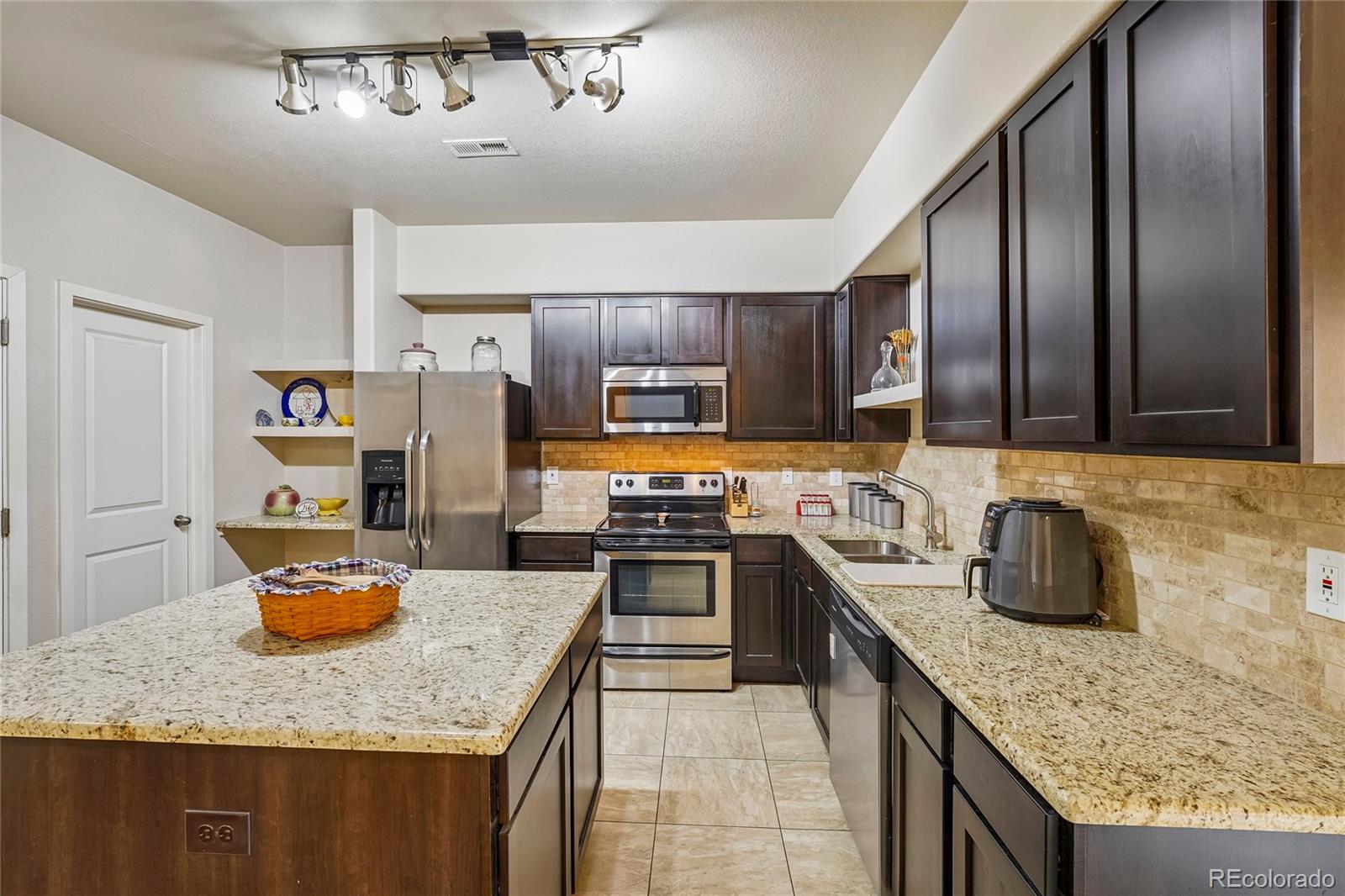 3611 S Perth Circle Aurora CO 80013