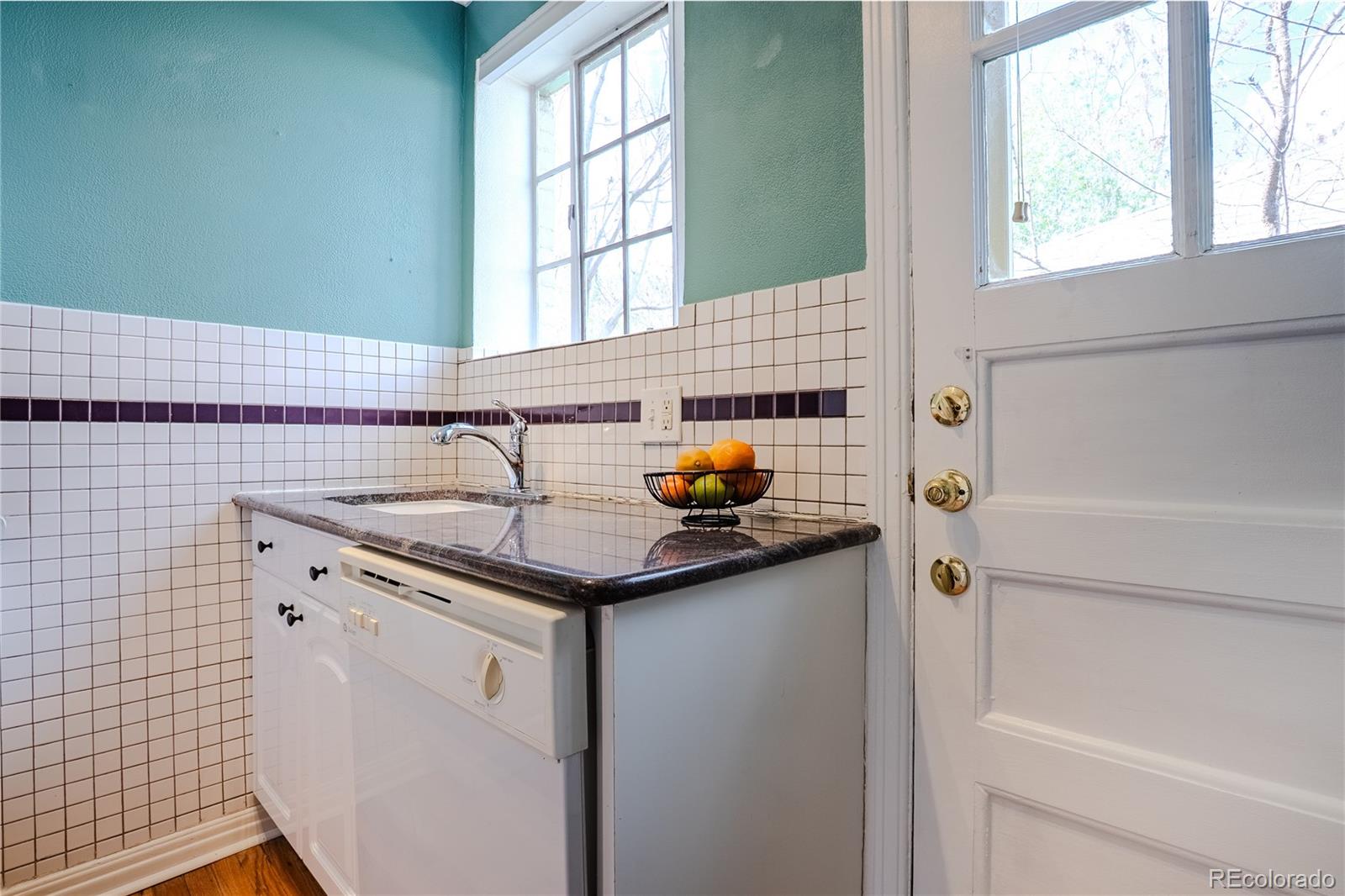 485 S Logan Street Denver CO 80209