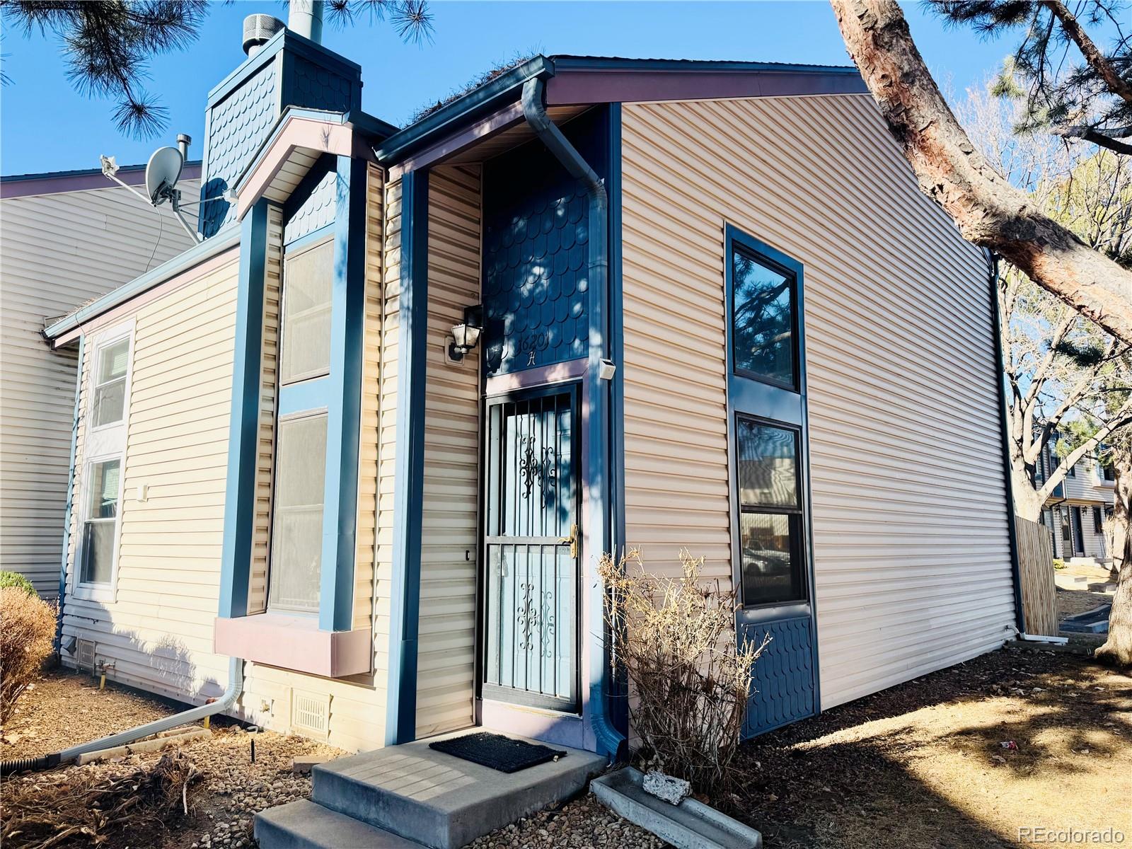 16201 E Dakota Place Aurora CO 80017