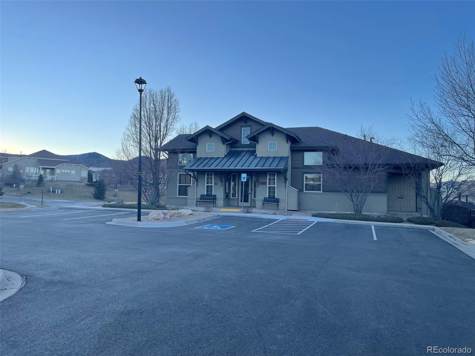 11963 W Long Circle Littleton CO 80127
