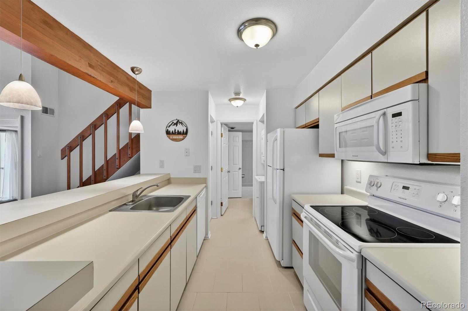 4899 S Dudley Street Littleton CO 80123
