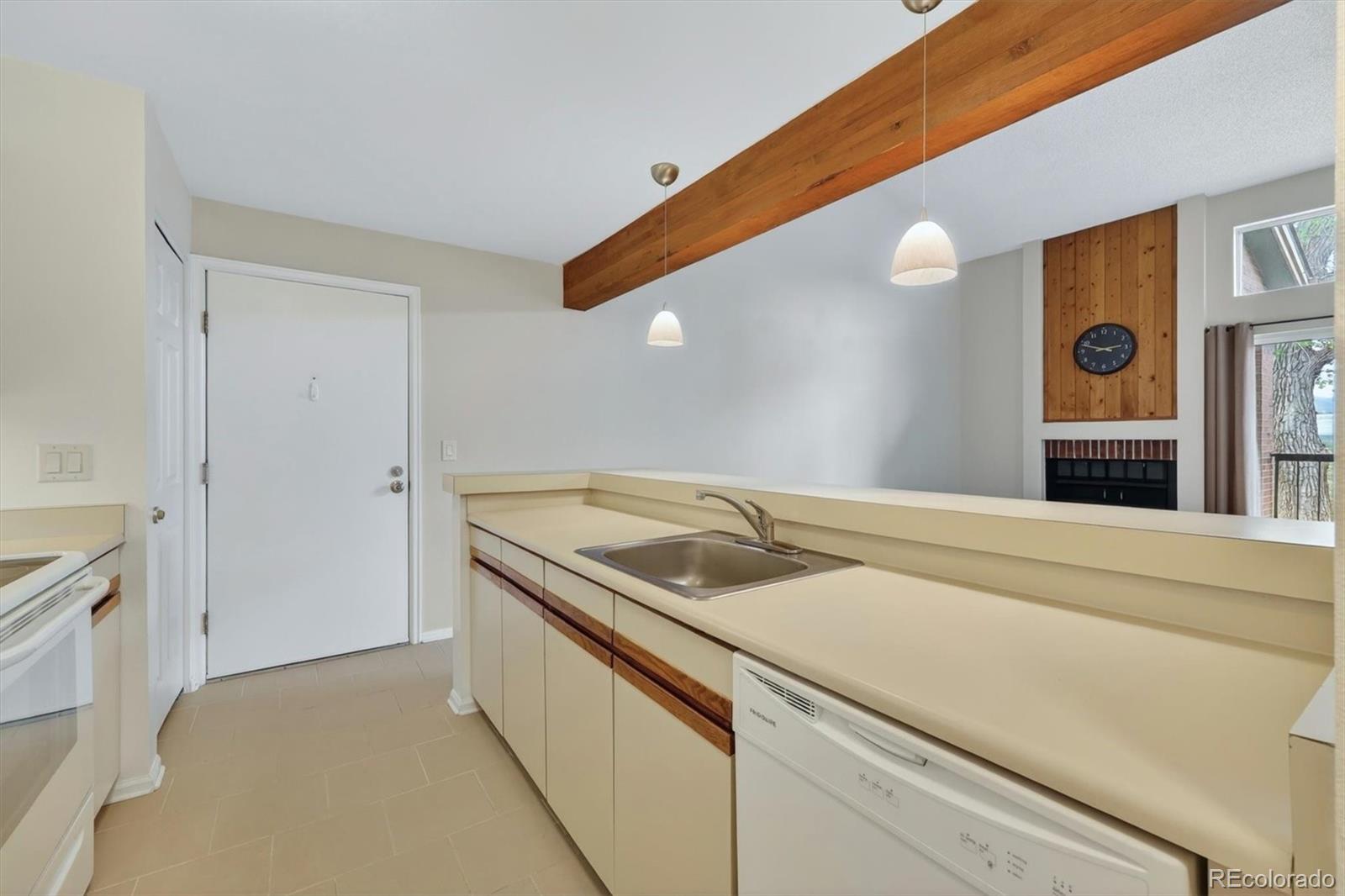 4899 S Dudley Street Littleton CO 80123