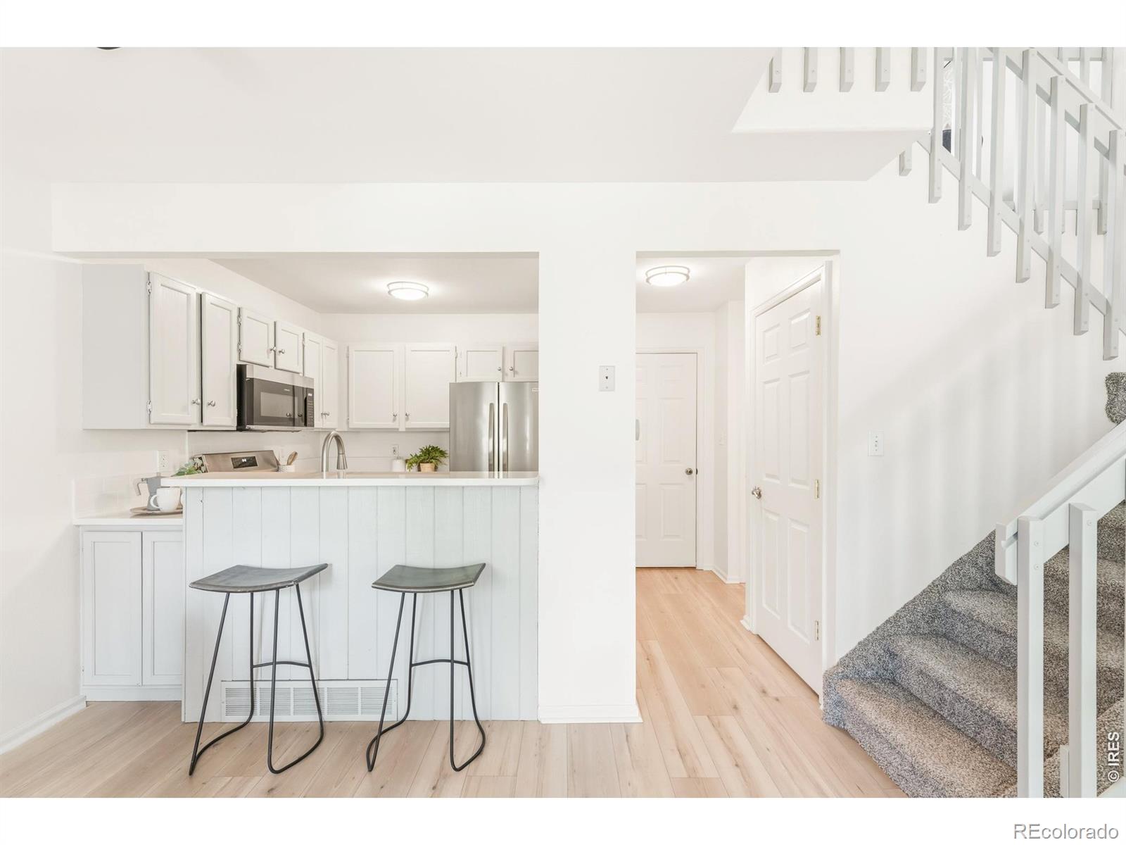 2106 Meadow Court Longmont CO 80501