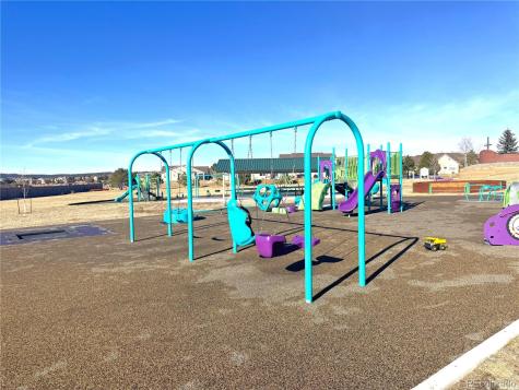 1231 Villa Grove Monument CO 80132