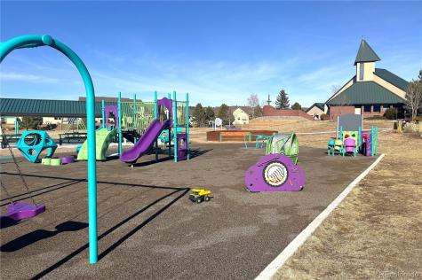 1231 Villa Grove Monument CO 80132