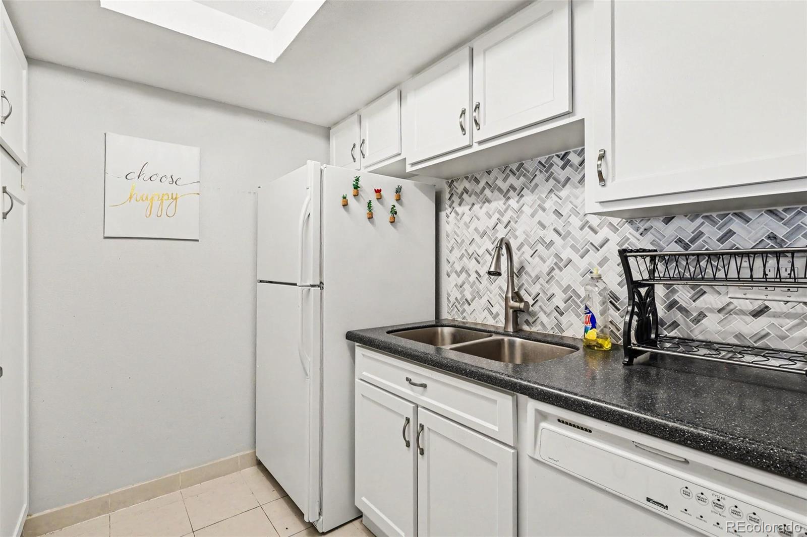 8225 Fairmount Drive Denver CO 80247