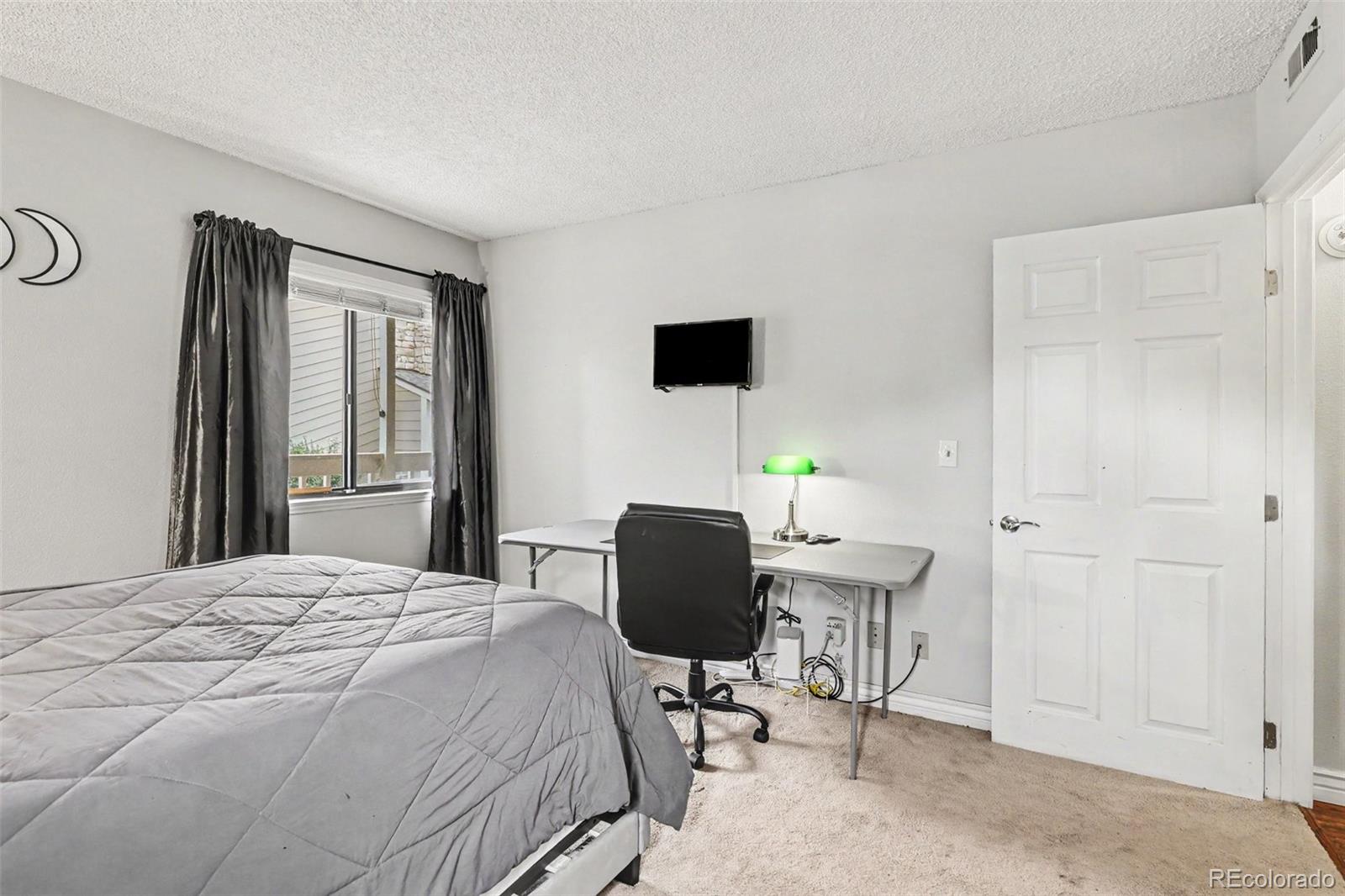 8225 Fairmount Drive Denver CO 80247
