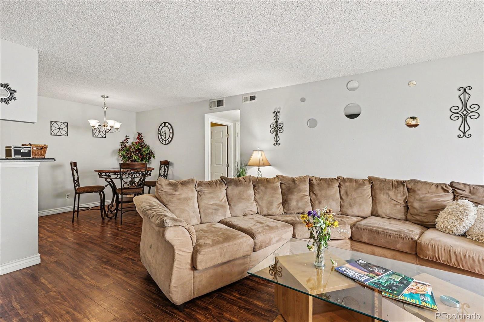 8225 Fairmount Drive Denver CO 80247