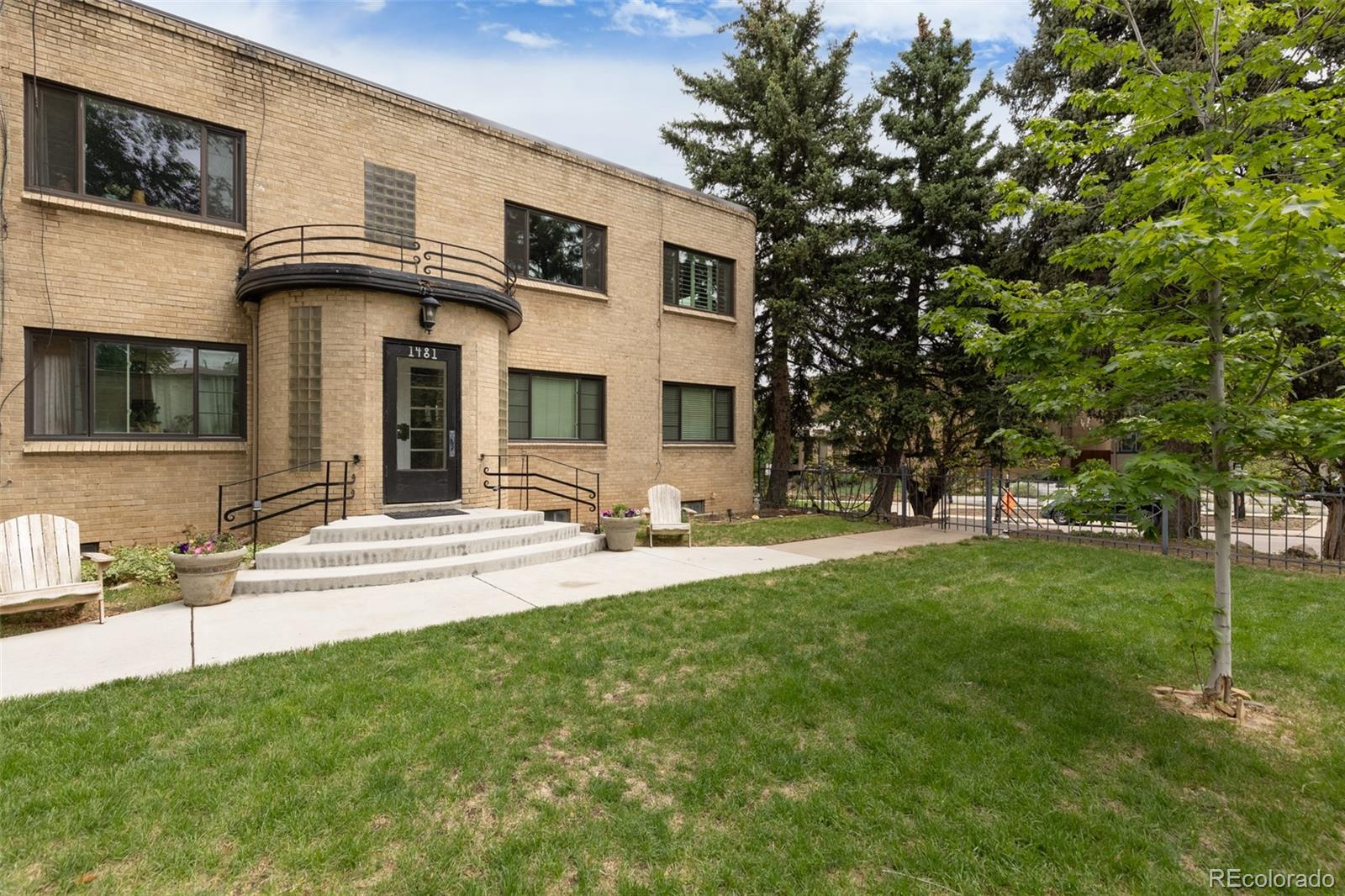 1481 Ash Street Denver CO 80220