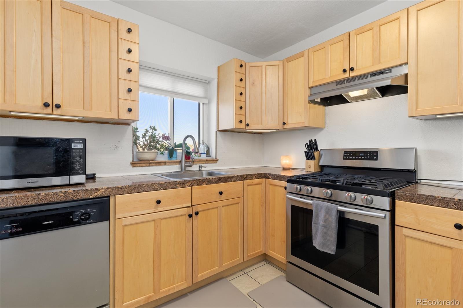 1481 Ash Street Denver CO 80220