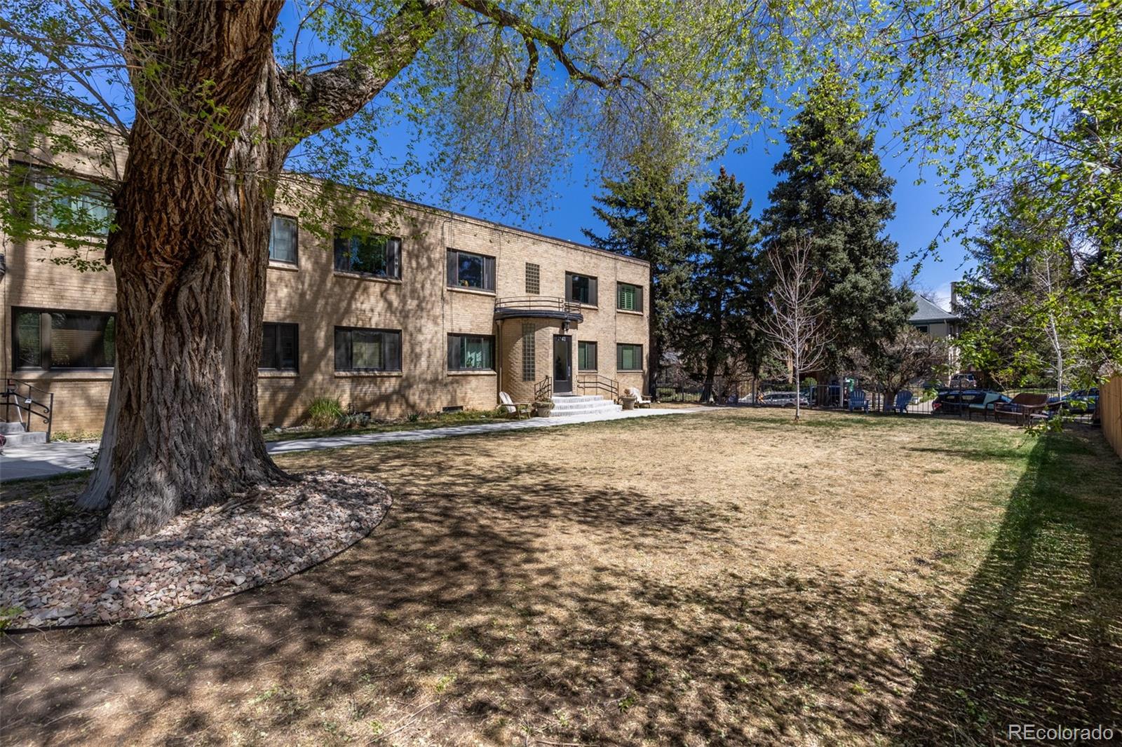 1481 Ash Street Denver CO 80220