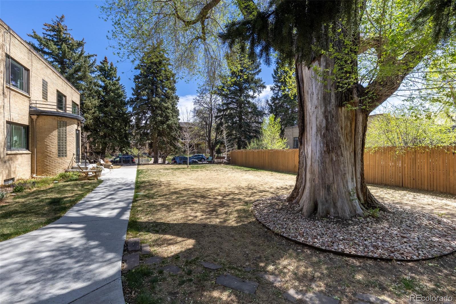 1481 Ash Street Denver CO 80220